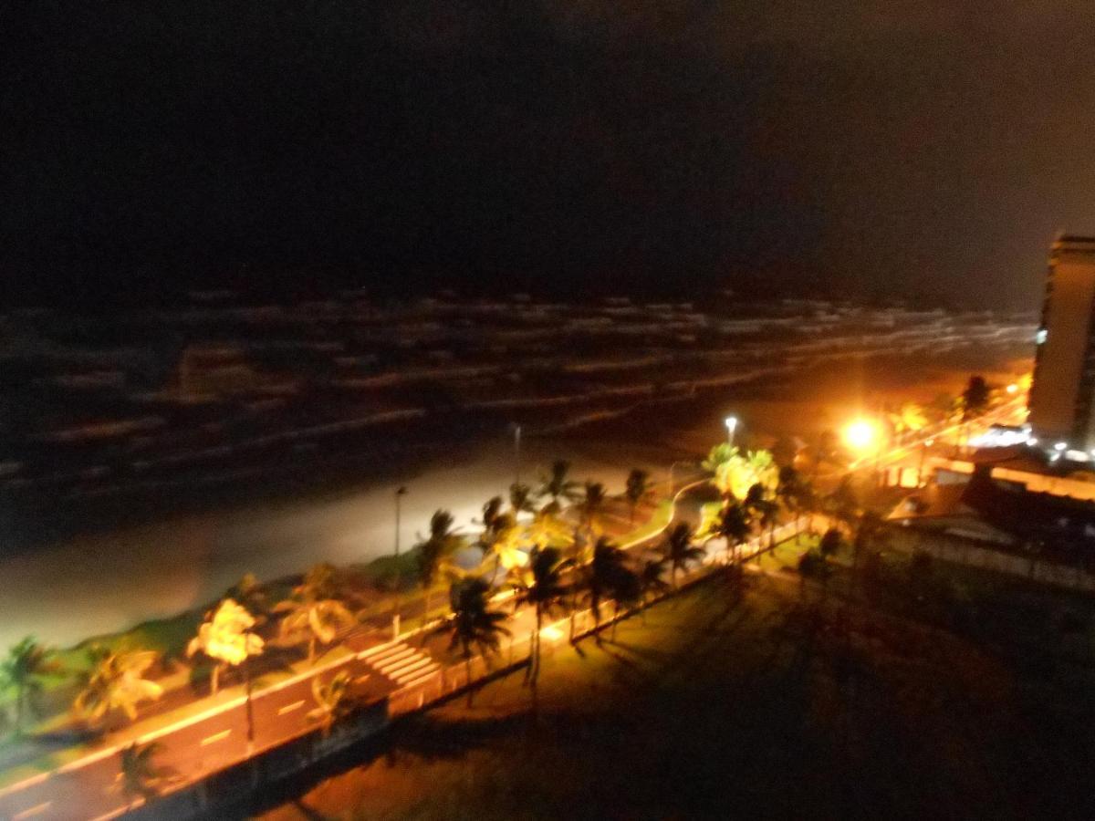 Apto Varanda Gourmet Frente Ao Mar Praia Grande (Santos) Esterno foto